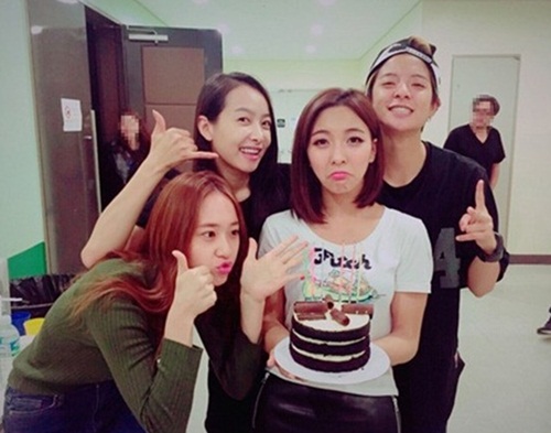▲(사진=f(x)공식홈페이지)