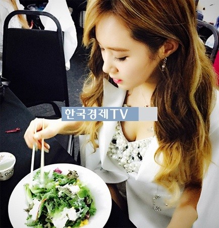 오승환 유리 결별, ‘하이앵글 때문?...아찔한 가슴골 포착’