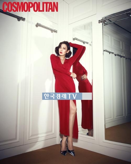 김소연, 파격 레드 드레스 입은 모습 '이 정도 일 줄'