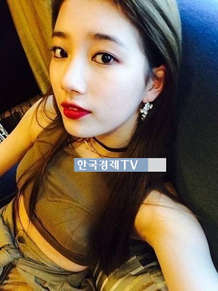 도리화가 수지, ‘관능적인 매력 사이로 드러나…깜찍 뱃살?’
