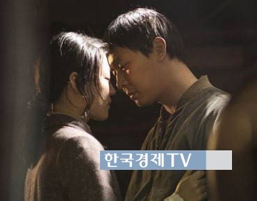 박유천 도서관, ‘한예리 입술을 곧 씹어 먹기 1초 전?’