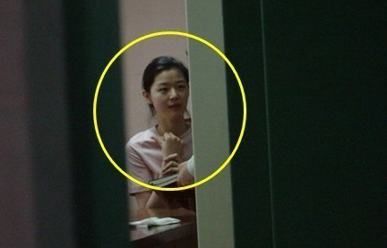 전지현 대통령 표창, ‘대학시절 강의실에서 머리 질끈 그녀..수수하네’