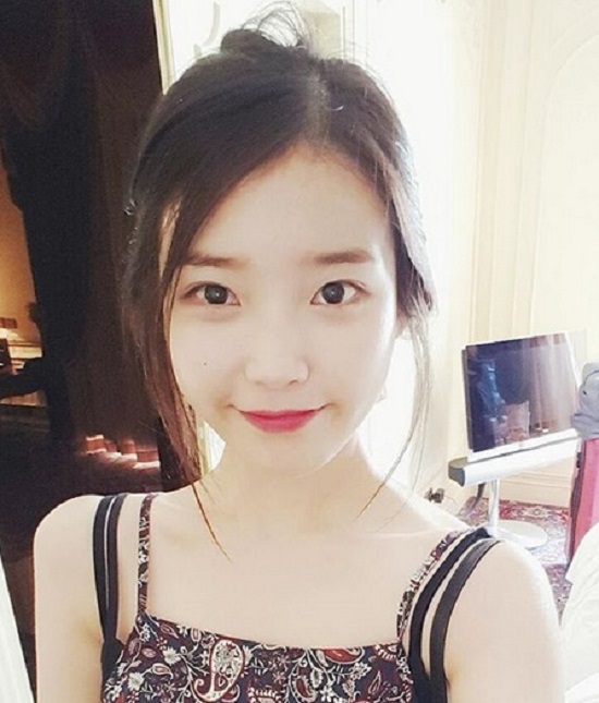 ▲(사진=아이유SNS)