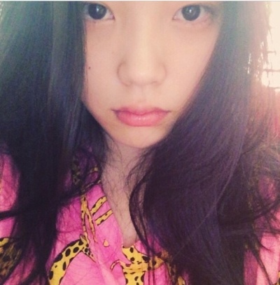 아이유 제제, ‘기린 무늬 잠옷 입고..잠에서 막 깬 아이유는 이런 느낌?’