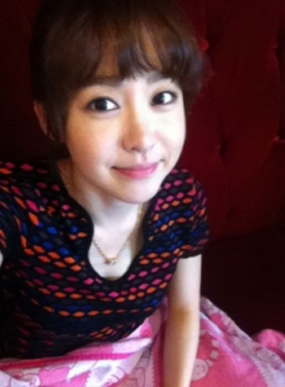 손흥민과 열애 유소영, 뱅머리-자연스런 메이크업, ‘청순폭발!’