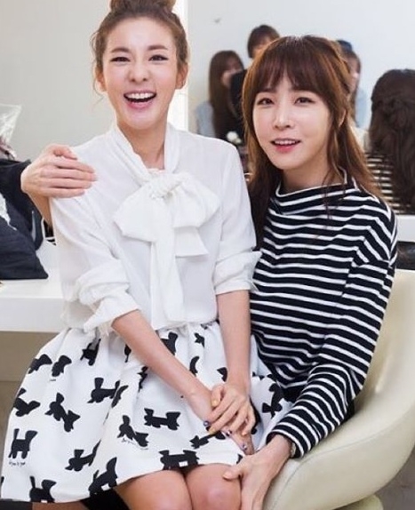▲(사진=김이나SNS)
