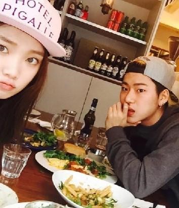 지코, 이성경과 의외의 친분? "오랜만에 회동"