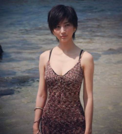 이해인, 초밀착 원피스로 드러난 아찔 몸매 '감탄'