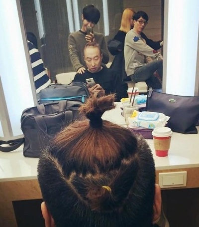 박명수 가발 논란, 머리 위로 질끈 묶고..지디 빙의? 아님 망나니?
