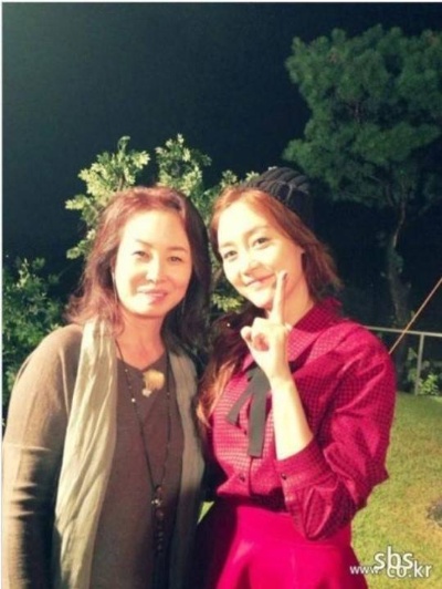 부탁해요 엄마 김미숙, 30대 숙녀 옆에서도 뒤지지 않는 미모폭발!