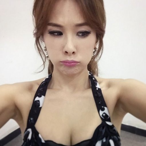 런닝맨 채연, 터질 듯한 볼륨...뽀얀 속살 표정은 왜?