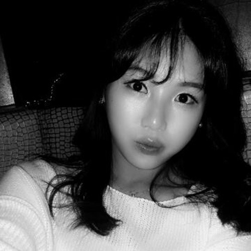 택시 홍예슬, 걸그룹 못지않은 빼어난 미모 뽐내며...'인증샷 보니?'