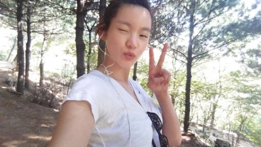 정가은 내년 1월 결혼, 쌩얼로 이마 훤히 드러냈지만…꿀피부 ‘이게 무보정이라고??’