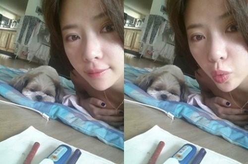 황정음 결혼, ‘바닥에 누워…보일 듯 말 듯 입은 듯 만듯 야릇한 그녀’