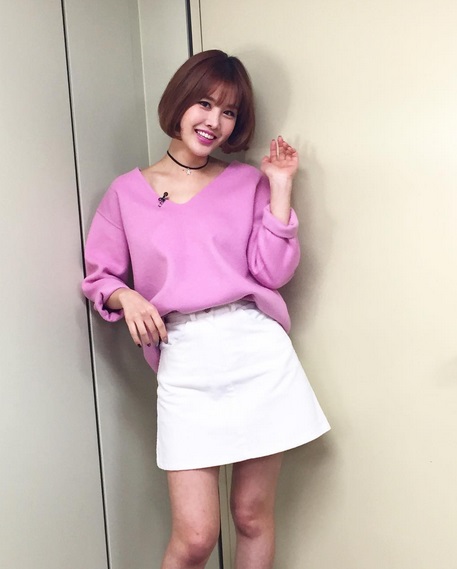 박은지, 여신 미모 뽐내며 "딸기우유패션"
