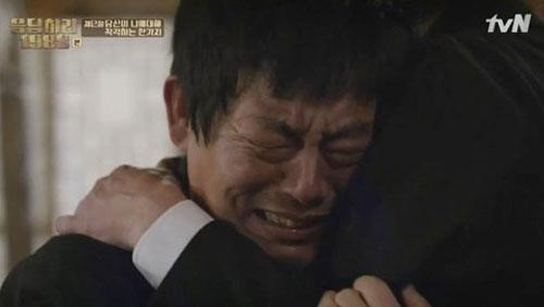 성동일 모친상, 태국 푸켓서 급히 귀국