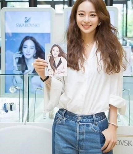 마담앙트완 한예슬, 청바지에 흰색 상의만 입었을 뿐인데 '이럴수가'