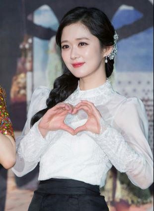 장나라, 블링블링한 꽃미모 과시 인증샷 보니?...'감탄'