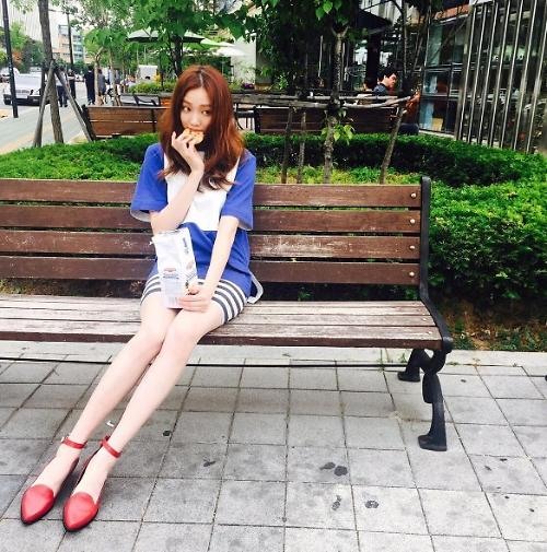 치즈인더트랩 이성경, 바비인형 뺨치는 몸매 '이 정도였어?'