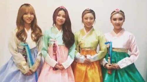 I Miss you 마마무, 단아하고 청초한 한복 자태!'미리보는 설날 패션'