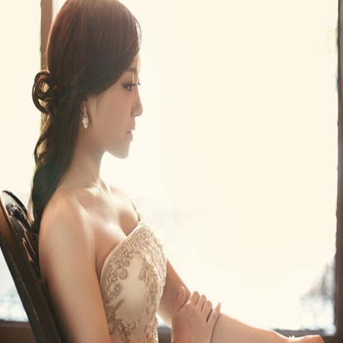 탁예은, 시선 사로잡은 가슴골 인증샷 "오랜만에"...아슬아슬하네