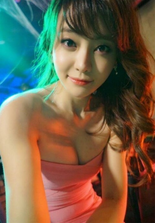 서유리, 아찔 볼륨감 ‘감탄’ 섹시美