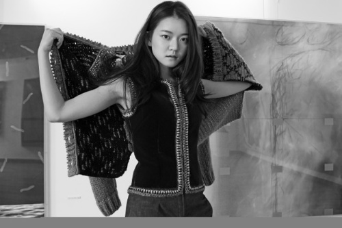 배우 고아성, '흑백사진 속 부드러운 카리스마 발산!'