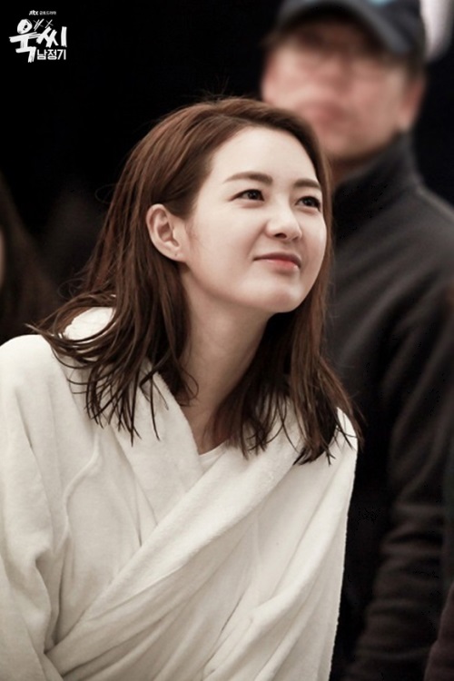 욱씨남정기 첫방, 넘치는 카리스마 쎈언니 이요원...'믿고보는 그녀'