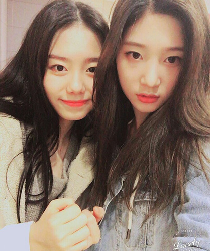 ‘프로듀스 101’ 정채연, 레드라인 김소혜와 다정한 투샷