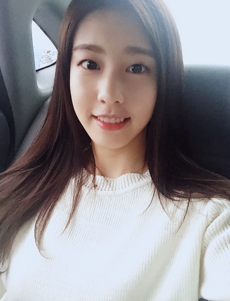 조은정 아나운서, 비오는 토요일 상큼 셀카...'훈훈'