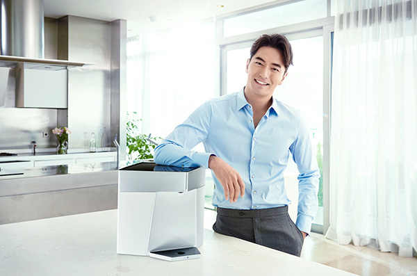 이진욱, 가전 광고 꿰차며 또 한 번 대세 입증
