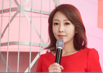 윤희정 아나운서, 방송과 봉사활동 대한민국 '줌마렐라' 등극