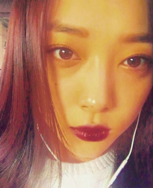 설리, 초롱초롱한 눈빛 ‘남심 강탈’