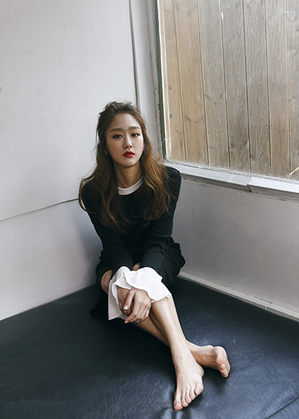 한유이, 영화 ‘돌아와요 부산항애(愛)’로 첫 스크린 나들이