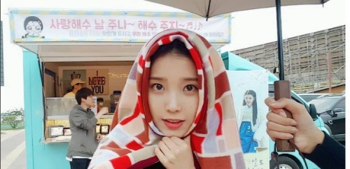 아이유, 귀여운 그녀의 모습 ‘남심 철렁’