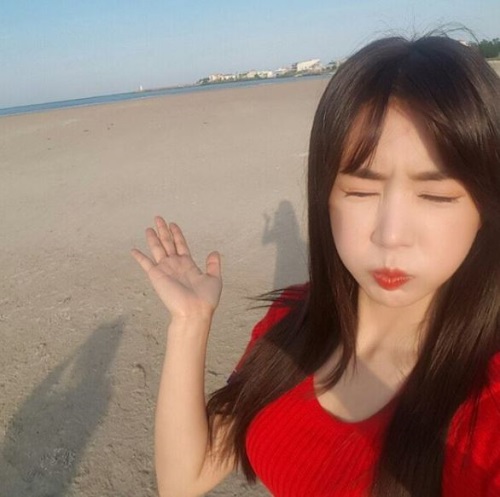 차오루, 해변에서도 빛나는 우월한 미모 ‘완벽 그 자체’