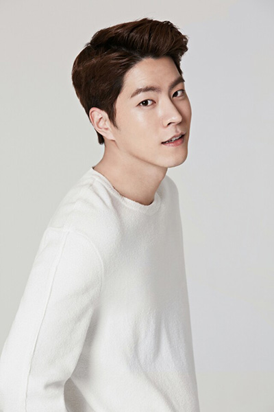 홍종현, '2016 드림콘서트’ MC확정…이특-김소현과 호흡