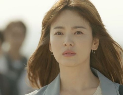 송혜교, 차기작은 어떤 작품?…“영화는 채워가야 할 부분이 많다”