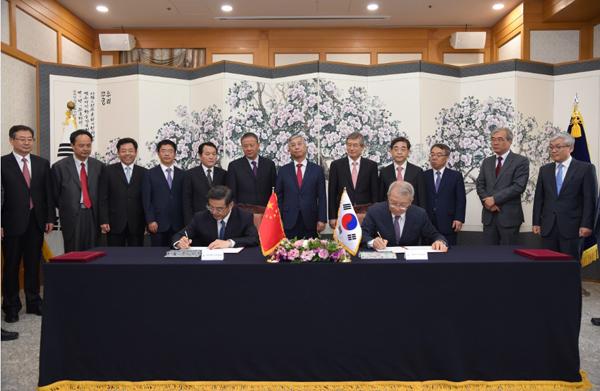 양승태 대법원장 초청, 저우창 중국 최고인민법원장 방한