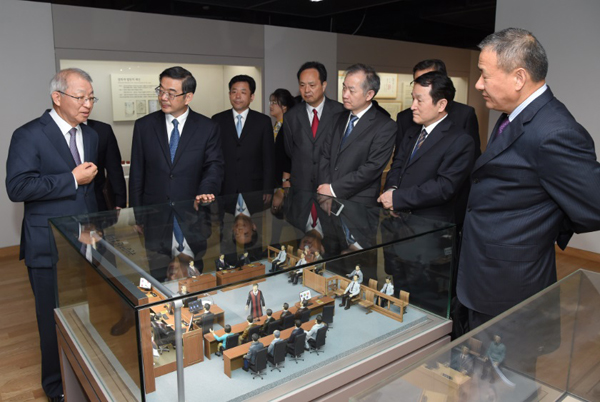 양승태 대법원장 초청, 저우창 중국 최고인민법원장 방한