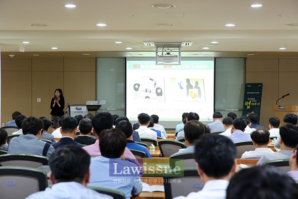 창원지법, ‘제1회 판사, 시민들과 함께하다’ 순회 법률강좌 순항