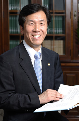 하창우 변협회장