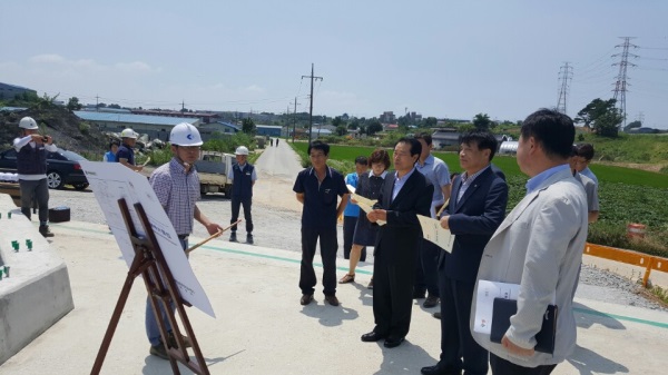 권익위, 아산 학성천 신설교량 확장 합의점 도출