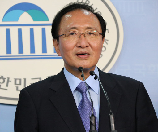 정의당 원내대표인 노회찬 의원