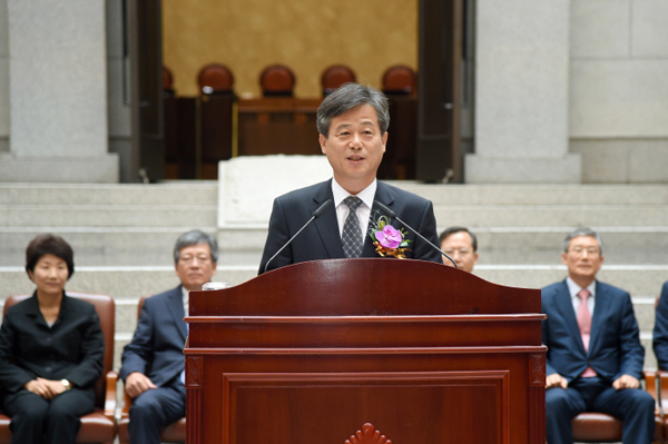 퇴임식하는 이인복 대법관(사진=대법원)