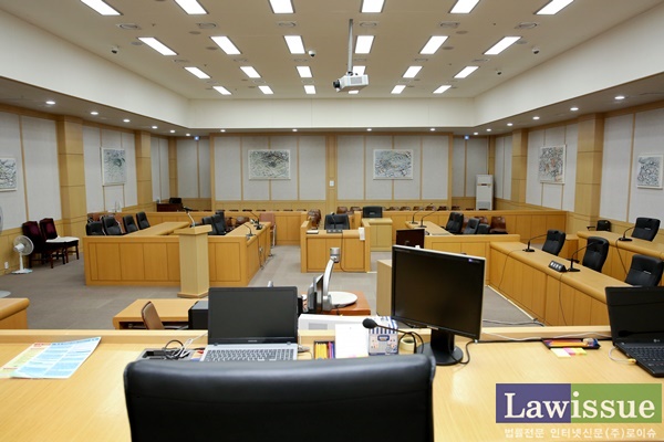 창원지법 소년보호재판 시나리오...중학생 현우가 법정 선 까닭?