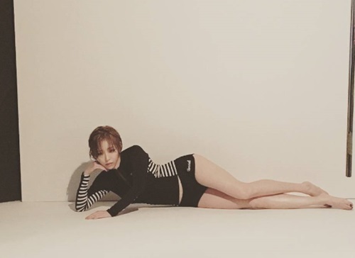가인, 울면서 운동했다더니..'완벽 S라인 자태'