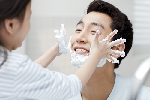 클렌징폼, 세안으로 맑은 남자 피부 만드는 방법