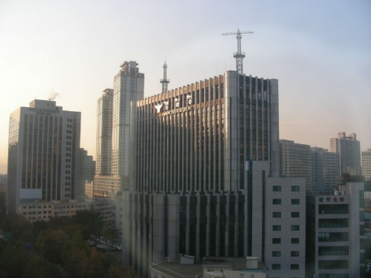 경찰, CJ헬로비전 본사 압수수색...'230억 세금포탈' 혐의