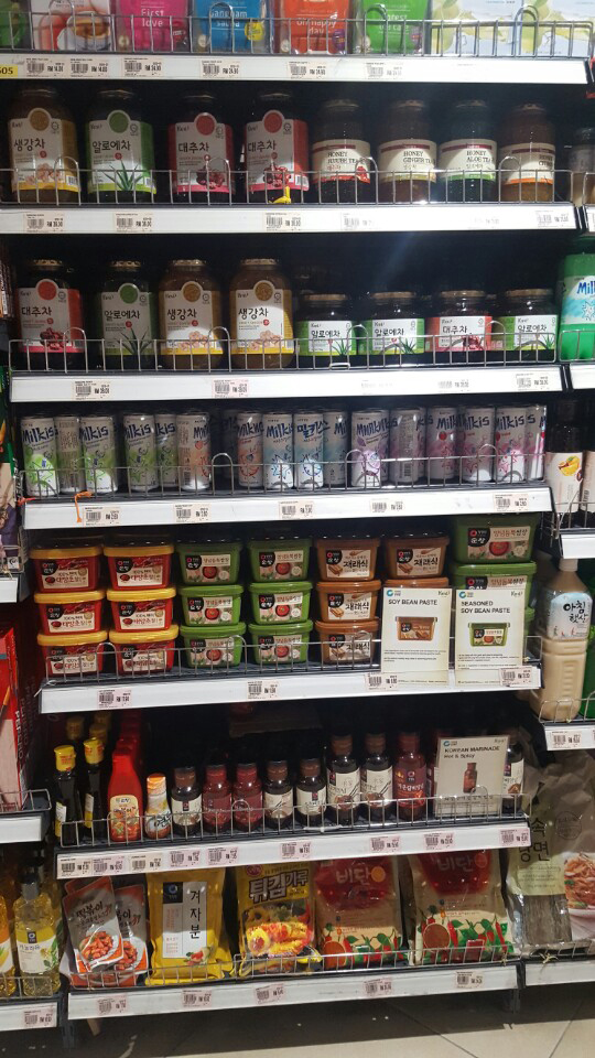 말레이시아 마켓 한국식품 판매코너